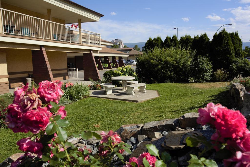 Dilworth Inn Kelowna Exterior foto