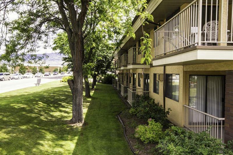 Dilworth Inn Kelowna Exterior foto